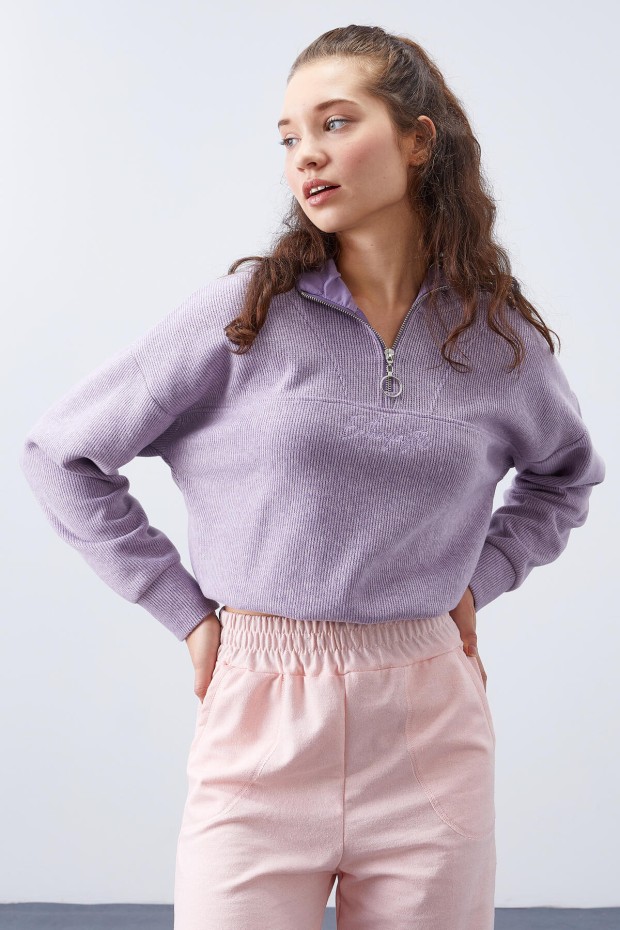Tommy Life Eflatun Kapüşonlu Yarım Fermuar Selanik Kadın Oversize Triko Crop Top Sweathirt - 97193. 1 Tommy Life Eflatun Kapüşonlu Yarım Fermuar Selanik Kadın Oversize Triko Crop Top Sweathirt - 97193. 1
