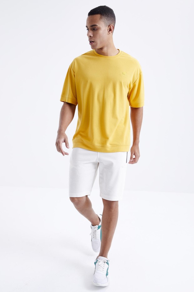 Tommy Life Ekru Fermuar Cepli Bağcıklı Standart Kalıp Erkek Şort - 81210. 3 Tommy Life Ekru Fermuar Cepli Bağcıklı Standart Kalıp Erkek Şort - 81210. 3