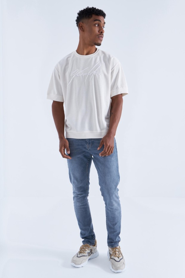 Tommy Life Ekru Yazı Nakışlı O Yaka Erkek Oversize T-Shirt - 88102. 1