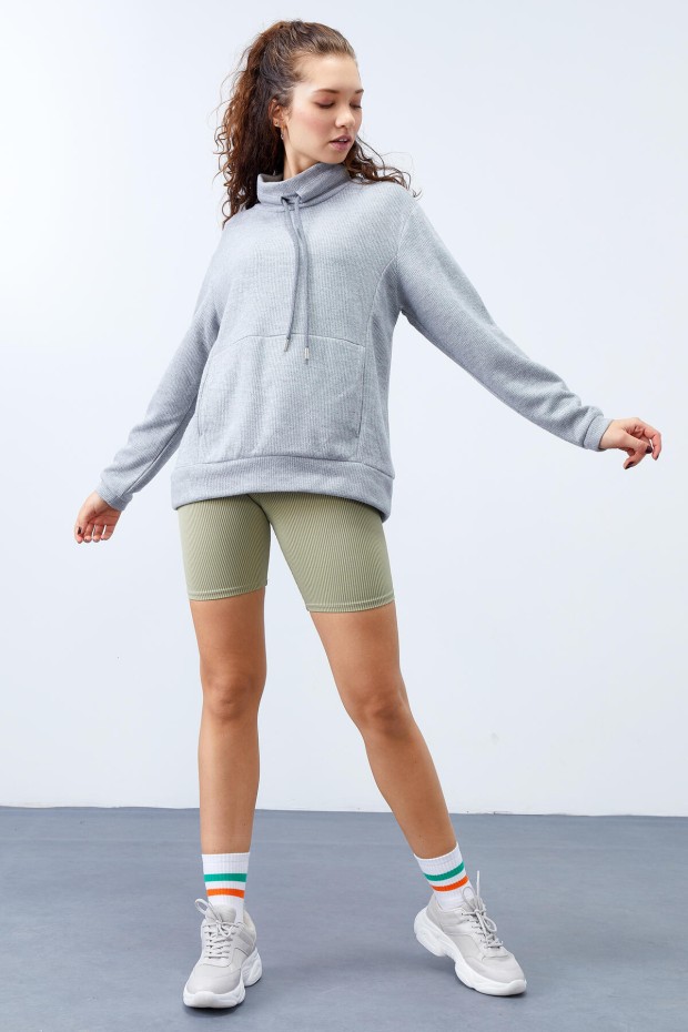 Tommy Life Gri Melanj Dik Yaka Bağcıklı Selanik Triko Kadın Oversize Sweatshirt - 97195. 8 Tommy Life Gri Melanj Dik Yaka Bağcıklı Selanik Triko Kadın Oversize Sweatshirt - 97195. 8