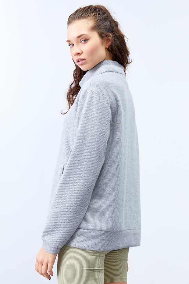 Tommy Life Gri Melanj Dik Yaka Bağcıklı Selanik Triko Kadın Oversize Sweatshirt - 97195. 5 Tommy Life Gri Melanj Dik Yaka Bağcıklı Selanik Triko Kadın Oversize Sweatshirt - 97195. 5