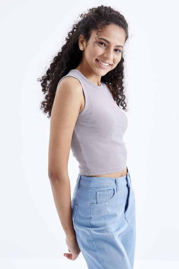 Tommy Life Gri Basic Kolsuz O Yaka Kadın Crop Top Atlet - 97204. 1 Tommy Life Gri Basic Kolsuz O Yaka Kadın Crop Top Atlet - 97204. 1