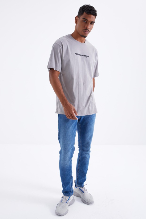 Tommy Life Gri Sırtı Yazı Baskılı O Yaka Erkek Oversize T-Shirt - 88100. 7 Tommy Life Gri Sırtı Yazı Baskılı O Yaka Erkek Oversize T-Shirt - 88100. 7