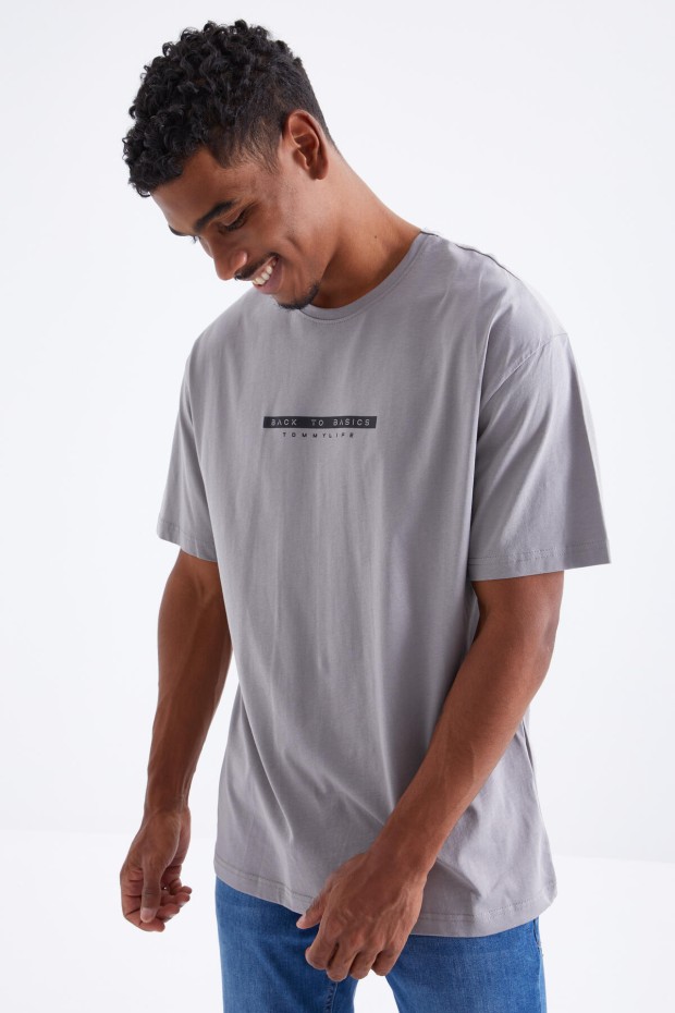 Tommy Life Gri Sırtı Yazı Baskılı O Yaka Erkek Oversize T-Shirt - 88100. 6 Tommy Life Gri Sırtı Yazı Baskılı O Yaka Erkek Oversize T-Shirt - 88100. 6