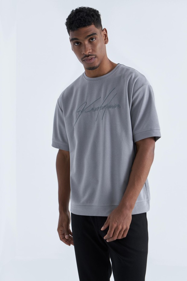 Tommy Life Gri Yazı Nakışlı O Yaka Erkek Oversize T-Shirt - 88102. 7