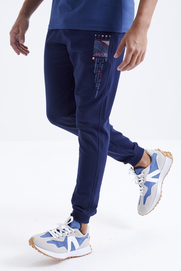 Tommy Life İndigo Baskı Detaylı O Yaka Standart Kalıp Manşetli Erkek Eşofman Takım - 85174. 8 Tommy Life İndigo Baskı Detaylı O Yaka Standart Kalıp Manşetli Erkek Eşofman Takım - 85174. 8