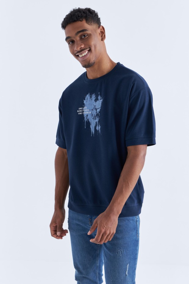 Tommy Life İndigo Baskılı Yazı Nakışlı O Yaka Erkek Oversize T-Shirt - 88105. 6 Tommy Life İndigo Baskılı Yazı Nakışlı O Yaka Erkek Oversize T-Shirt - 88105. 6