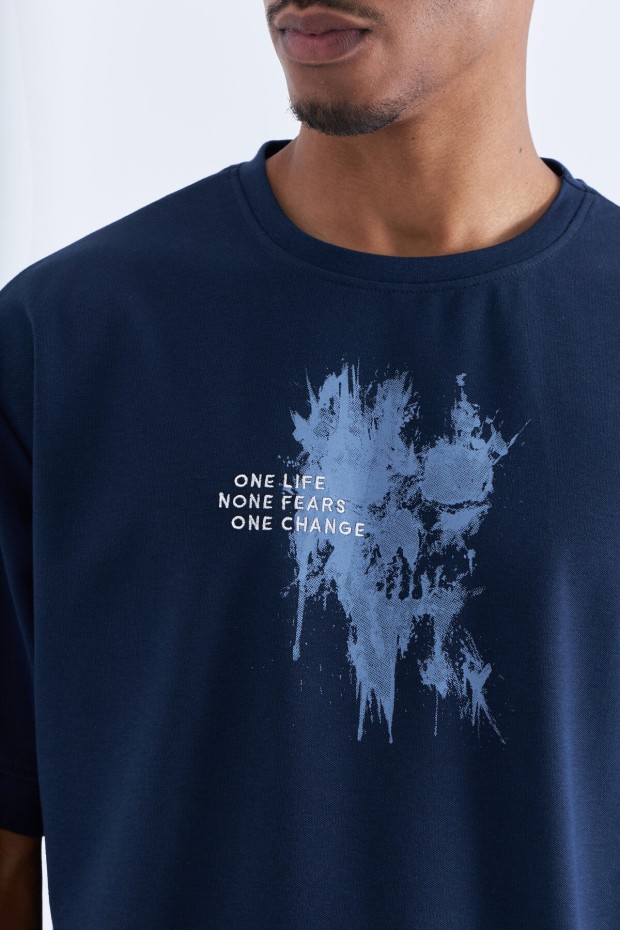 Tommy Life İndigo Baskılı Yazı Nakışlı O Yaka Erkek Oversize T-Shirt - 88105. 8 Tommy Life İndigo Baskılı Yazı Nakışlı O Yaka Erkek Oversize T-Shirt - 88105. 8