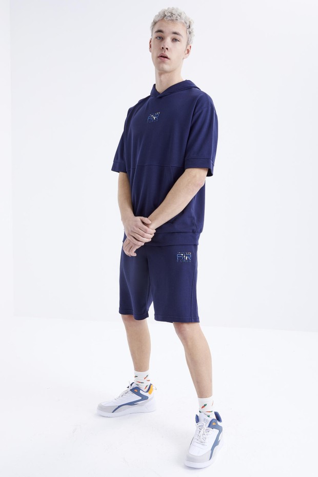 Tommy Life İndigo Nakışlı Kapüşonlu Kanguru Cep Oversize Erkek Şort Takım - 85166. 6 Tommy Life İndigo Nakışlı Kapüşonlu Kanguru Cep Oversize Erkek Şort Takım - 85166. 6