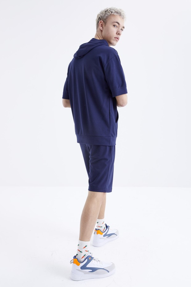 Tommy Life İndigo Nakışlı Kapüşonlu Kanguru Cep Oversize Erkek Şort Takım - 85166. 7 Tommy Life İndigo Nakışlı Kapüşonlu Kanguru Cep Oversize Erkek Şort Takım - 85166. 7