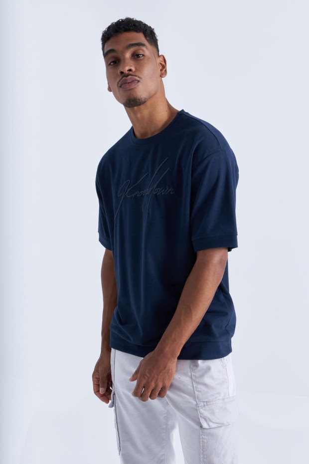Tommy Life İndigo Yazı Nakışlı O Yaka Erkek Oversize T-Shirt - 88102. 6 Tommy Life İndigo Yazı Nakışlı O Yaka Erkek Oversize T-Shirt - 88102. 6