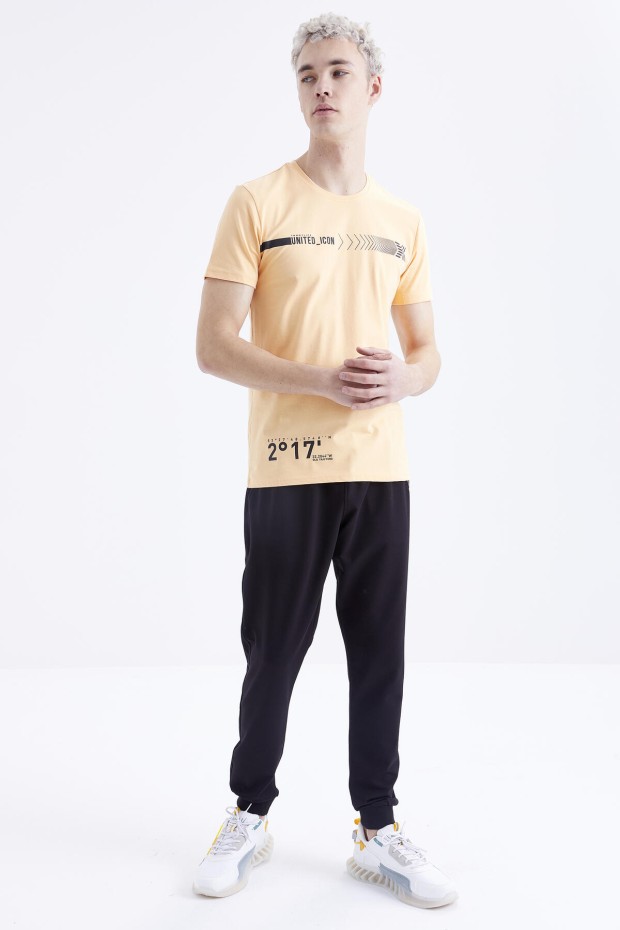 Tommy Life Kavuniçi - Siyah Baskı Detaylı O Yaka Standart Kalıp Manşetli Erkek Eşofman Takım - 85175. 6 Tommy Life Kavuniçi - Siyah Baskı Detaylı O Yaka Standart Kalıp Manşetli Erkek Eşofman Takım - 85175. 6