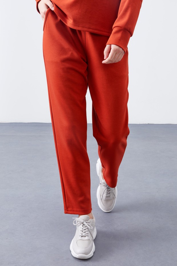 Tommy Life Kiremit Kapüşonlu Nakış Detaylı Klasik Paça Kadın Oversize Eşofman Takımı - 95310. 2 Tommy Life Kiremit Kapüşonlu Nakış Detaylı Klasik Paça Kadın Oversize Eşofman Takımı - 95310. 2
