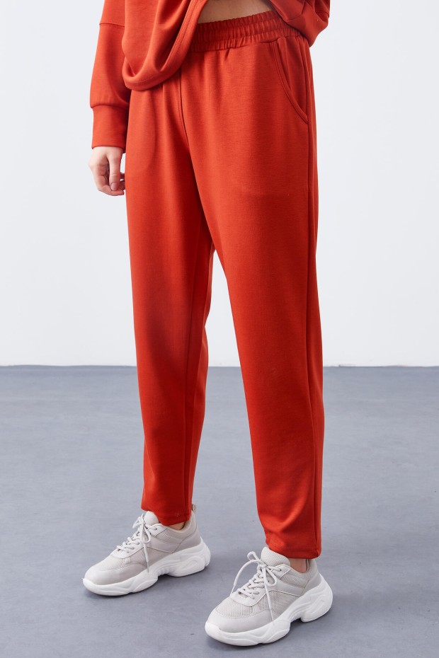 Tommy Life Kiremit Kapüşonlu Nakış Detaylı Klasik Paça Kadın Oversize Eşofman Takımı - 95310. 7 Tommy Life Kiremit Kapüşonlu Nakış Detaylı Klasik Paça Kadın Oversize Eşofman Takımı - 95310. 7