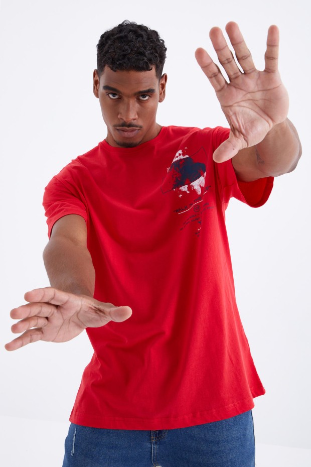 Tommy Life Kırmızı Baskı Detaylı O Yaka Erkek Oversize T-Shirt - 88099. 4 Tommy Life Kırmızı Baskı Detaylı O Yaka Erkek Oversize T-Shirt - 88099. 4