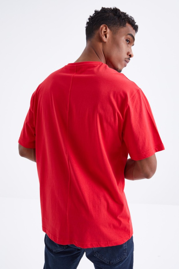 Tommy Life Kırmızı Büyük Baskılı O Yaka Erkek Oversize T-Shirt - 88095. 5 Tommy Life Kırmızı Büyük Baskılı O Yaka Erkek Oversize T-Shirt - 88095. 5