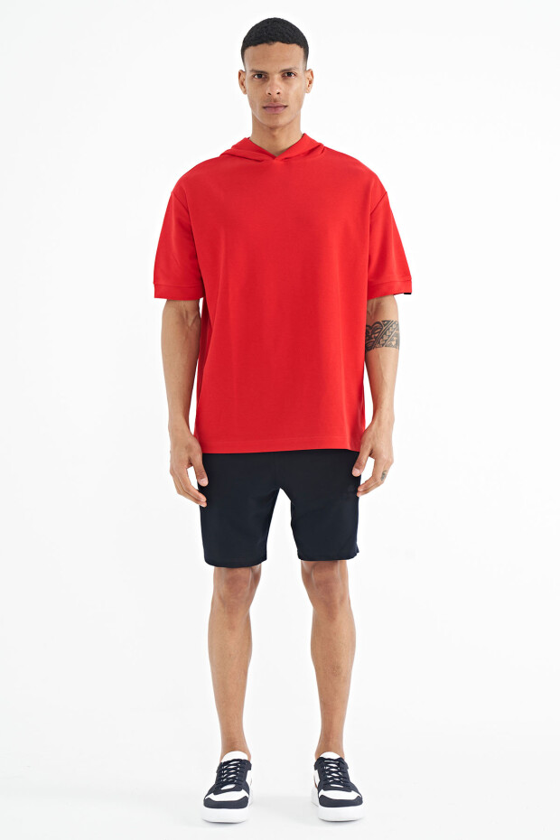 Kırmızı Kapüşonlu Kol Etiket Detaylı Oversize Erkek T-shirt - 88179 - 2