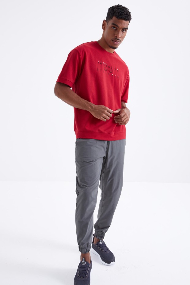 Tommy Life Kırmızı Küçük Yazı Nakışlı O Yaka Erkek Oversize T-Shirt - 88103. 2 Tommy Life Kırmızı Küçük Yazı Nakışlı O Yaka Erkek Oversize T-Shirt - 88103. 2