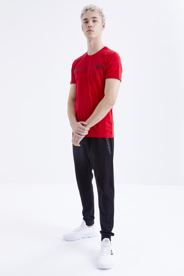 Tommy Life Kırmızı - Siyah Baskı Detaylı O Yaka Standart Kalıp Manşetli Erkek Eşofman Takım - 85175. 4 Tommy Life Kırmızı - Siyah Baskı Detaylı O Yaka Standart Kalıp Manşetli Erkek Eşofman Takım - 85175. 4