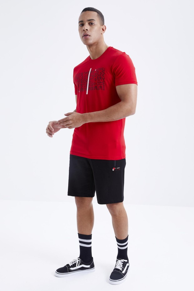 Tommy Life Kırmızı - Siyah Yazı Baskılı O Yaka Bermuda Erkek Şort Takım - 85172. 6 Tommy Life Kırmızı - Siyah Yazı Baskılı O Yaka Bermuda Erkek Şort Takım - 85172. 6