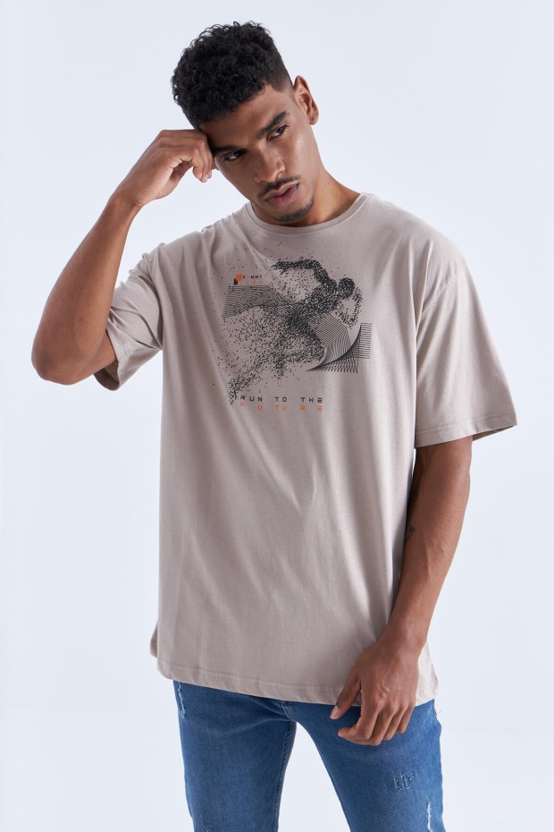 Tommy Life Koyu Bej Baskı Detaylı O Yaka Erkek Oversize T-Shirt - 88093. 3 Tommy Life Koyu Bej Baskı Detaylı O Yaka Erkek Oversize T-Shirt - 88093. 3