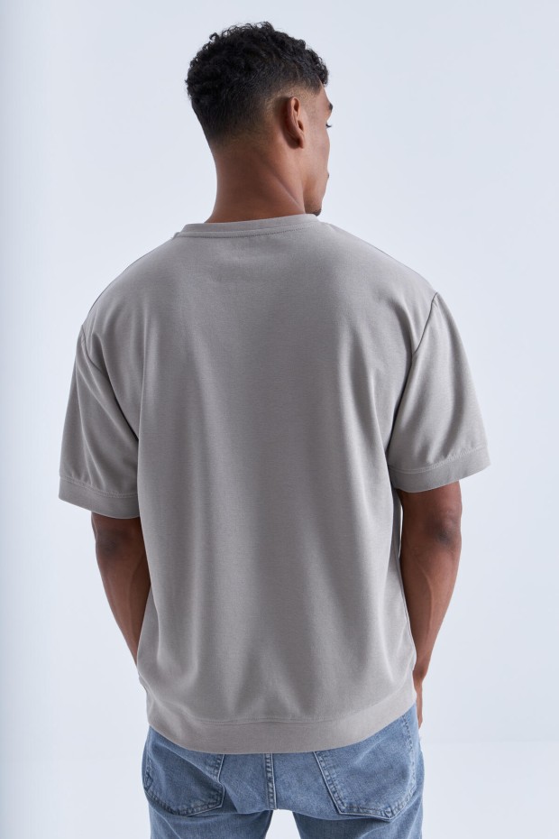 Tommy Life Koyu Bej Baskılı Yazı Nakışlı O Yaka Erkek Oversize T-Shirt - 88105. 5 Tommy Life Koyu Bej Baskılı Yazı Nakışlı O Yaka Erkek Oversize T-Shirt - 88105. 5