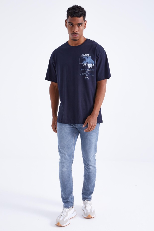 Tommy Life Lacivert Baskı Detaylı O Yaka Erkek Oversize T-Shirt - 88099. 7 Tommy Life Lacivert Baskı Detaylı O Yaka Erkek Oversize T-Shirt - 88099. 7