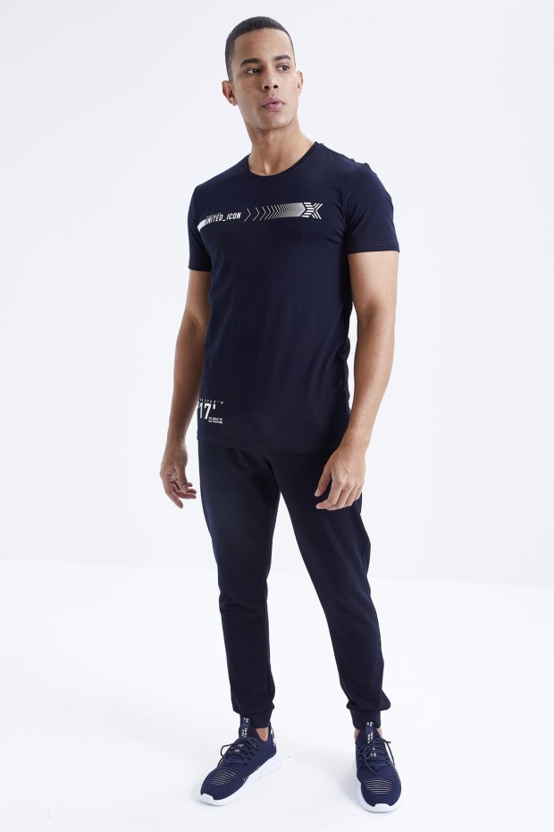 Tommy Life Lacivert Baskı Detaylı O Yaka Standart Kalıp Manşetli Erkek Eşofman Takım - 85175. 6 Tommy Life Lacivert Baskı Detaylı O Yaka Standart Kalıp Manşetli Erkek Eşofman Takım - 85175. 6