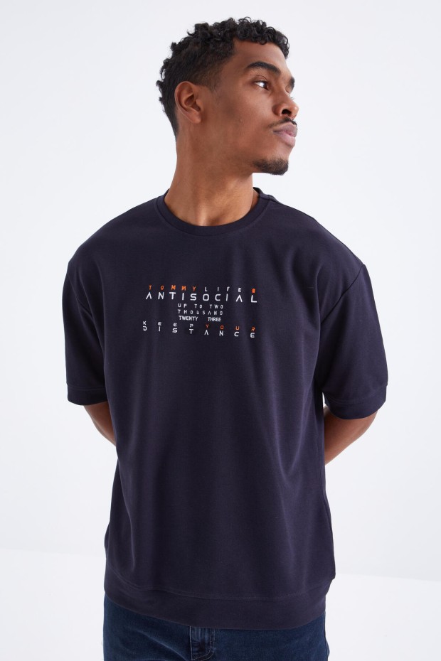 Tommy Life Lacivert Küçük Yazı Nakışlı O Yaka Erkek Oversize T-Shirt - 88103. 5 Tommy Life Lacivert Küçük Yazı Nakışlı O Yaka Erkek Oversize T-Shirt - 88103. 5