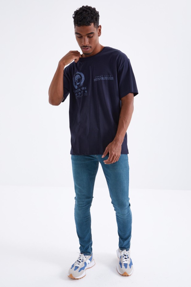 Tommy Life Lacivert Minimal Baskılı O Yaka Erkek Oversize T-Shirt - 88096. 8