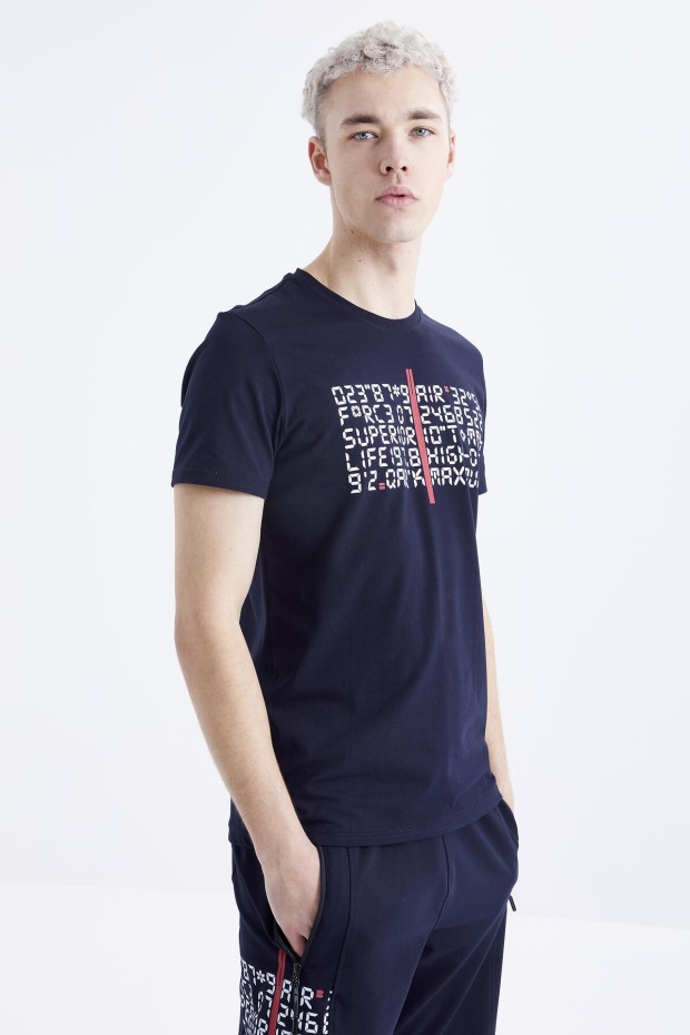 Tommy Life Lacivert Yazı Baskılı O Yaka Bermuda Erkek Şort Takım - 85172. 2 Tommy Life Lacivert Yazı Baskılı O Yaka Bermuda Erkek Şort Takım - 85172. 2