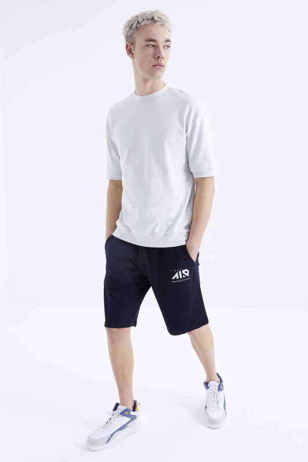 Tommy Life Lacivert Yazı Nakışlı Fermuar Cepli Bağcıklı Standart Kalıp Erkek Şort - 81225. 6 Tommy Life Lacivert Yazı Nakışlı Fermuar Cepli Bağcıklı Standart Kalıp Erkek Şort - 81225. 6