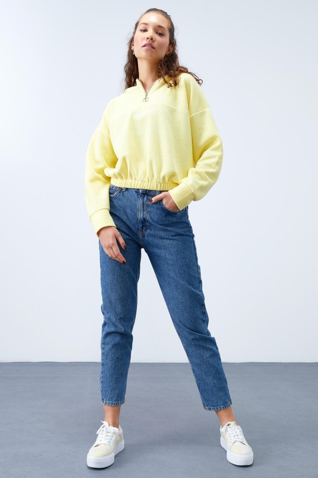 Tommy Life Limon Kapüşonlu Yarım Fermuar Selanik Kadın Oversize Triko Crop Top Sweathirt - 97193. 8 Tommy Life Limon Kapüşonlu Yarım Fermuar Selanik Kadın Oversize Triko Crop Top Sweathirt - 97193. 8