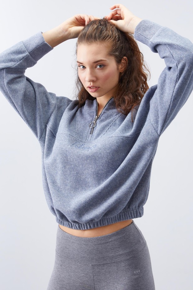 Tommy Life Petrol Kapüşonlu Yarım Fermuar Selanik Kadın Oversize Triko Crop Top Sweathirt - 97193. 6 Tommy Life Petrol Kapüşonlu Yarım Fermuar Selanik Kadın Oversize Triko Crop Top Sweathirt - 97193. 6