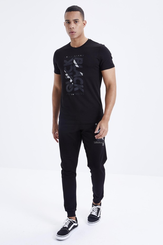 Tommy Life Siyah Baskı Detaylı O Yaka Standart Kalıp Manşetli Erkek Eşofman Takım - 85173. 8 Tommy Life Siyah Baskı Detaylı O Yaka Standart Kalıp Manşetli Erkek Eşofman Takım - 85173. 8