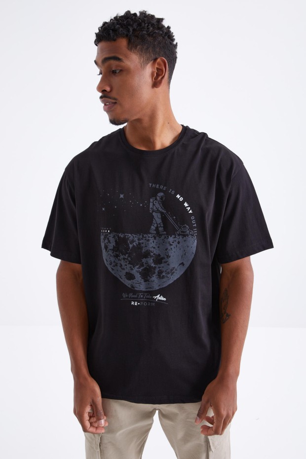 Tommy Life Siyah Baskılı O Yaka Erkek Oversize T-Shirt - 88098. 8 Tommy Life Siyah Baskılı O Yaka Erkek Oversize T-Shirt - 88098. 8