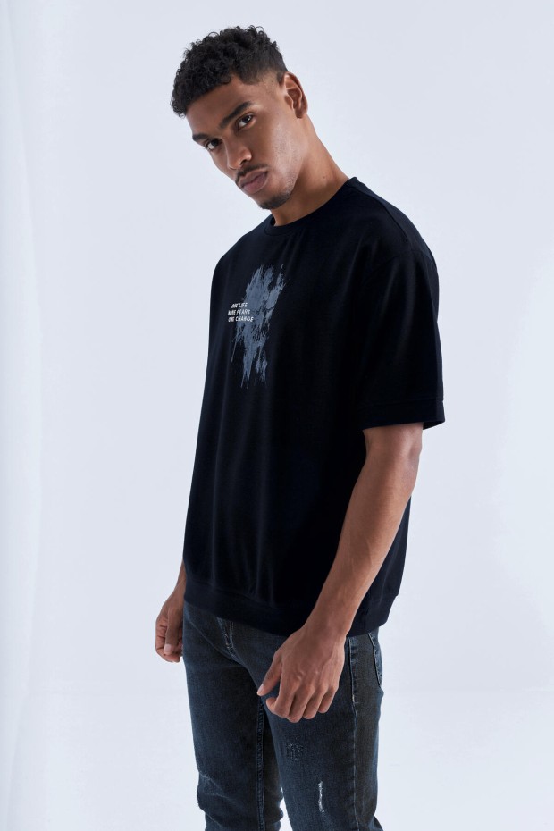 Tommy Life Siyah Baskılı Yazı Nakışlı O Yaka Erkek Oversize T-Shirt - 88105. 1 Tommy Life Siyah Baskılı Yazı Nakışlı O Yaka Erkek Oversize T-Shirt - 88105. 1
