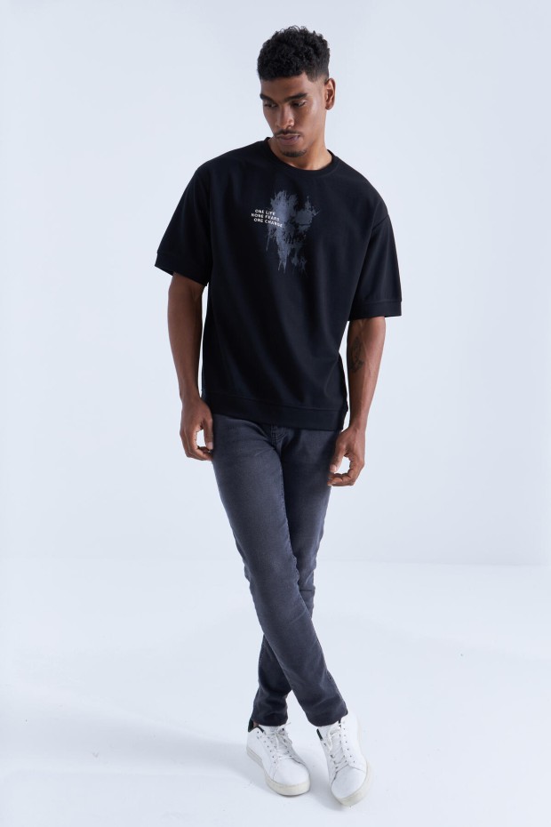 Tommy Life Siyah Baskılı Yazı Nakışlı O Yaka Erkek Oversize T-Shirt - 88105. 8 Tommy Life Siyah Baskılı Yazı Nakışlı O Yaka Erkek Oversize T-Shirt - 88105. 8