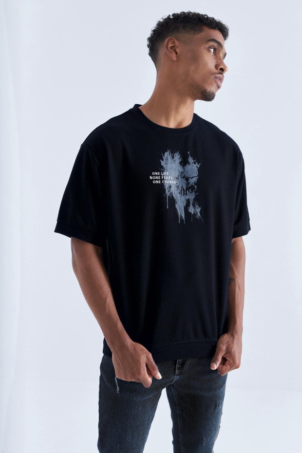 Tommy Life Siyah Baskılı Yazı Nakışlı O Yaka Erkek Oversize T-Shirt - 88105. 6 Tommy Life Siyah Baskılı Yazı Nakışlı O Yaka Erkek Oversize T-Shirt - 88105. 6