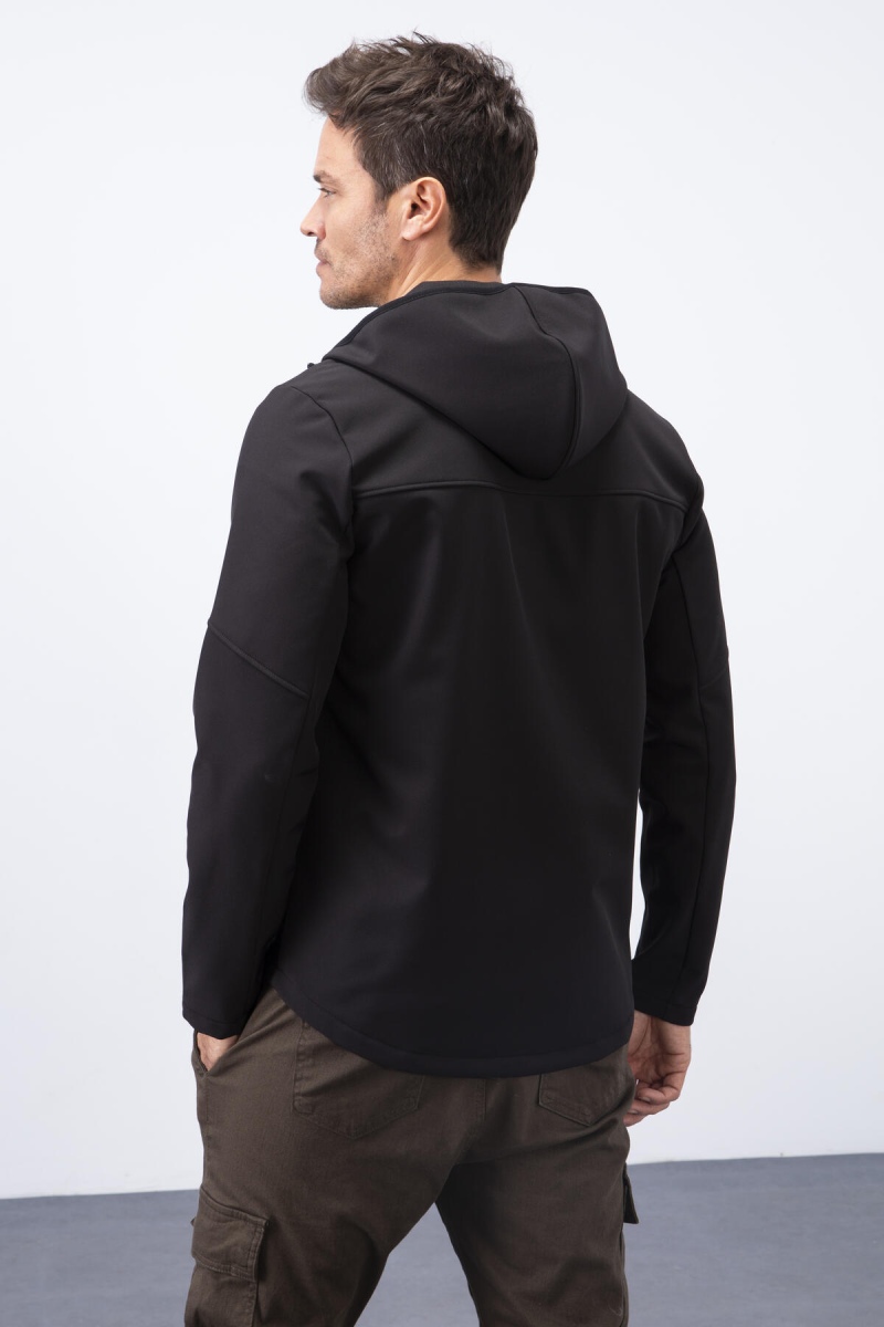 Tommy Life Siyah Fermuarlı Kapüşonlu Su ve Rüzgar Geçirmez Softshell Erkek Mont - 88051. 5 Tommy Life Siyah Fermuarlı Kapüşonlu Su ve Rüzgar Geçirmez Softshell Erkek Mont - 88051. 5