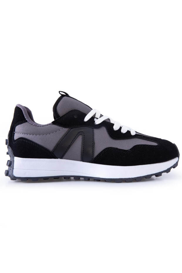 Tommy Life Siyah Mantar Topuk Detaylı Bağcıklı Erkek Spor Ayakkabı - 89095. 1 Tommy Life Siyah Mantar Topuk Detaylı Bağcıklı Erkek Spor Ayakkabı - 89095. 1