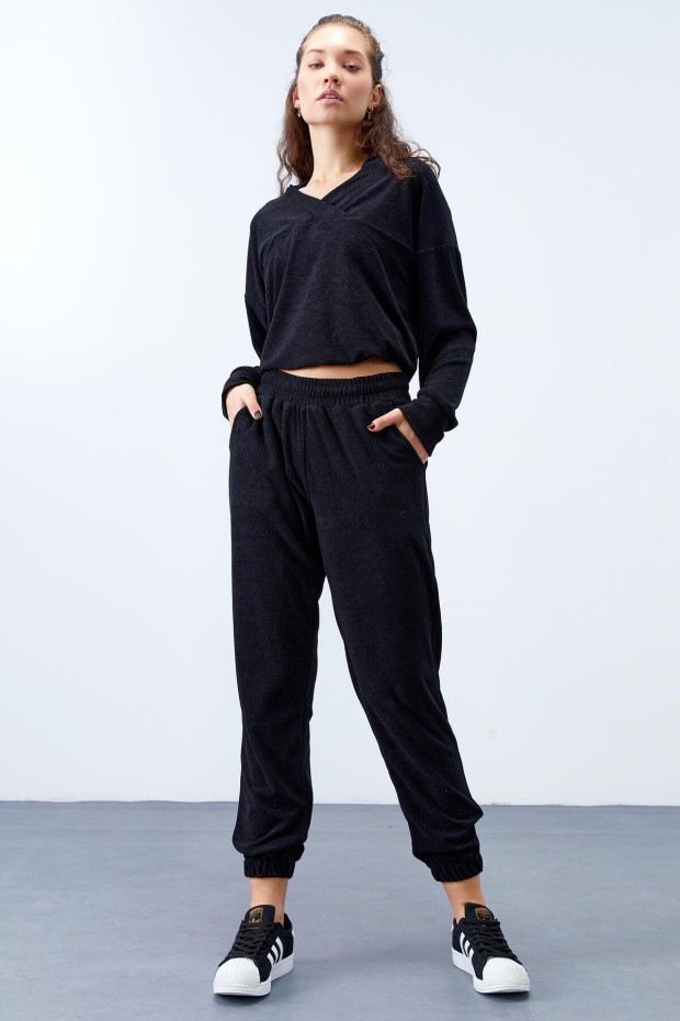 Tommy Life Siyah Havlu Kumaş Kapüşonlu Jogger Kadın Oversize Eşofman Takım - 95311. 4 Tommy Life Siyah Havlu Kumaş Kapüşonlu Jogger Kadın Oversize Eşofman Takım - 95311. 4