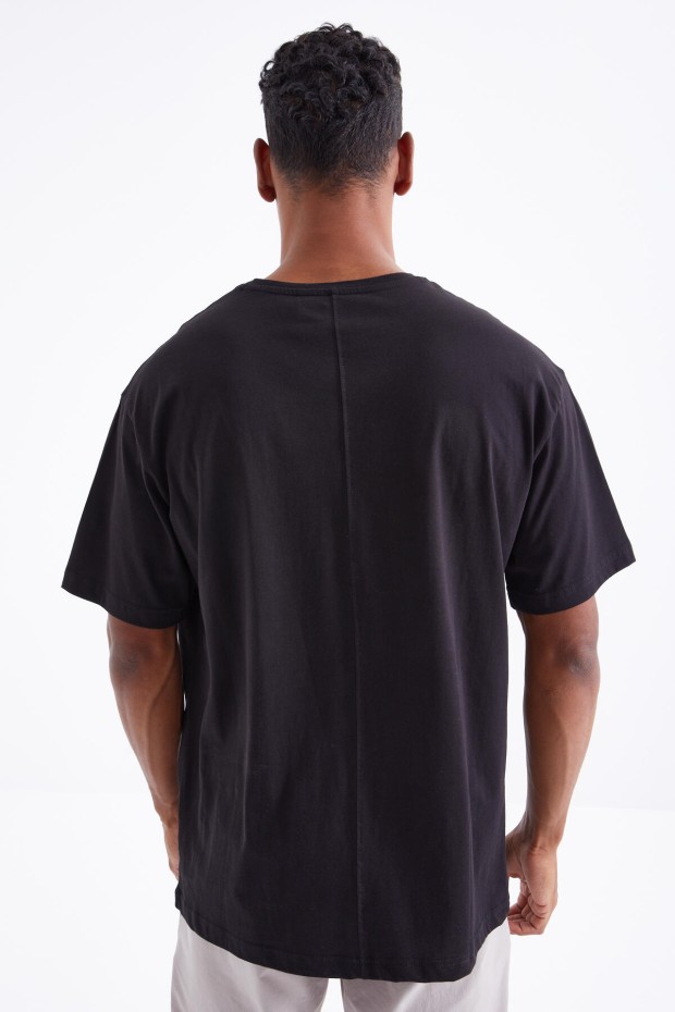 Tommy Life Siyah Minimal Baskılı O Yaka Erkek Oversize T-Shirt - 88096. 5