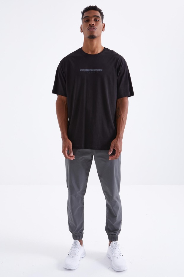 Tommy Life Siyah Sırtı Yazı Baskılı O Yaka Erkek Oversize T-Shirt - 88100. 3 Tommy Life Siyah Sırtı Yazı Baskılı O Yaka Erkek Oversize T-Shirt - 88100. 3
