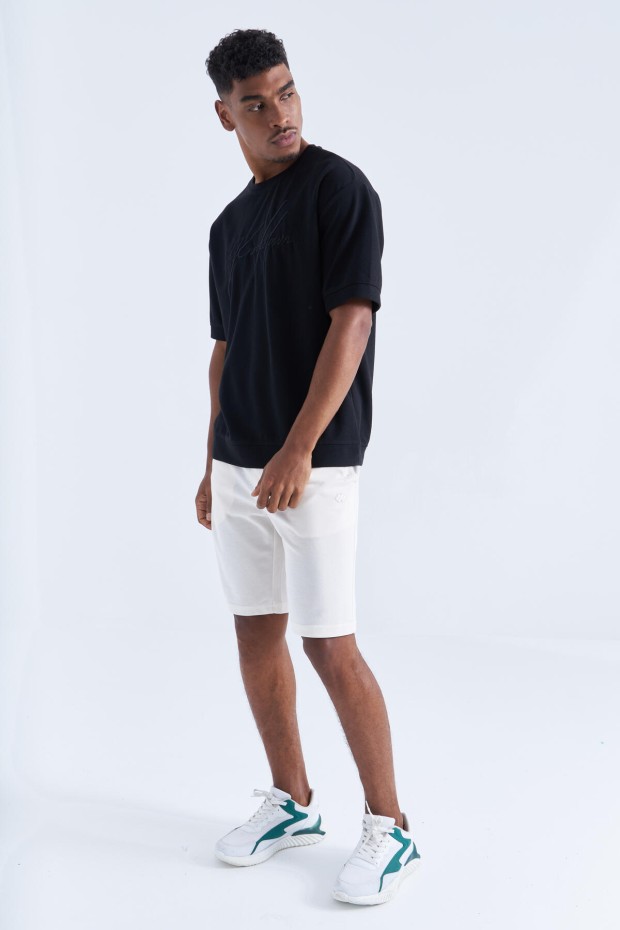 Tommy Life Siyah Yazı Nakışlı O Yaka Erkek Oversize T-Shirt - 88102. 8 Tommy Life Siyah Yazı Nakışlı O Yaka Erkek Oversize T-Shirt - 88102. 8