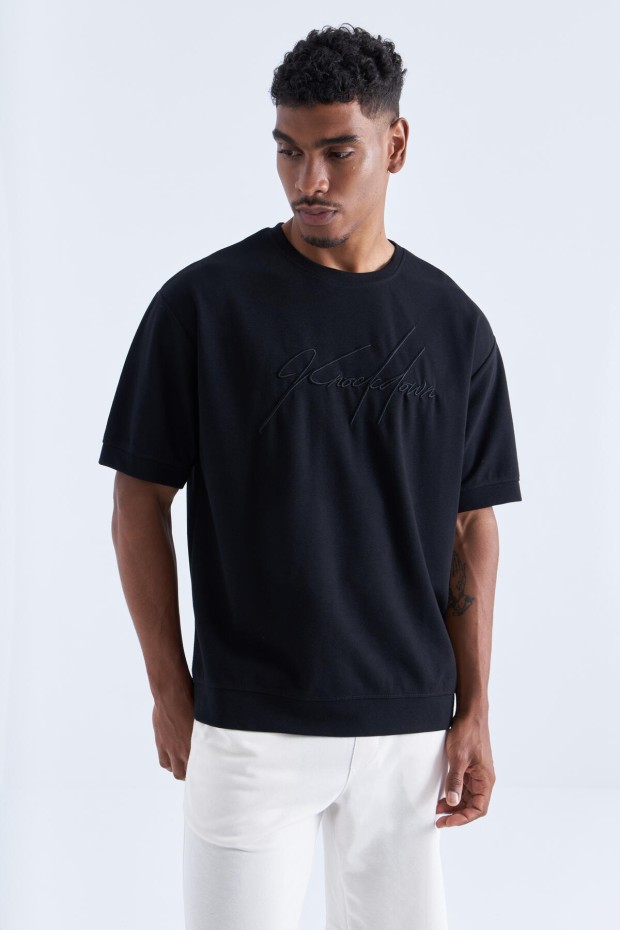 Tommy Life Siyah Yazı Nakışlı O Yaka Erkek Oversize T-Shirt - 88102. 7 Tommy Life Siyah Yazı Nakışlı O Yaka Erkek Oversize T-Shirt - 88102. 7