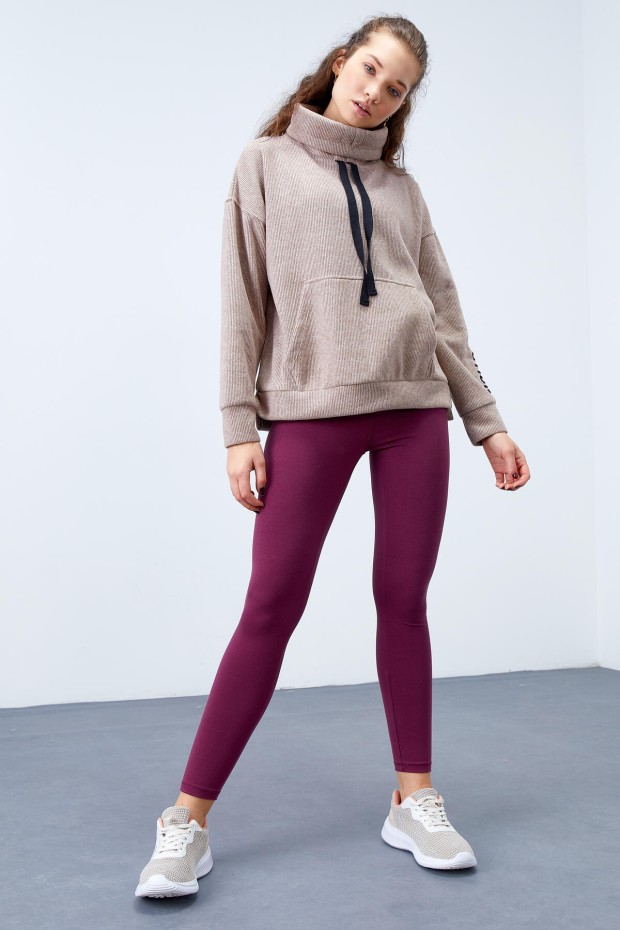 Tommy Life Toprak Büzgülü Bağcıklı Yaka Nakışlı Selanik Triko Kadın Oversize Sweatshirt - 97197. 4 Tommy Life Toprak Büzgülü Bağcıklı Yaka Nakışlı Selanik Triko Kadın Oversize Sweatshirt - 97197. 4