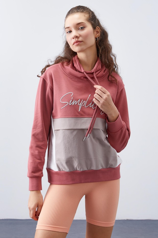 Tommy Life Yaban Gülü Bağcıklı Yaka Üç Renk Yazı Nakışlı Kadın Oversize Sweatshirt - 97189. 1