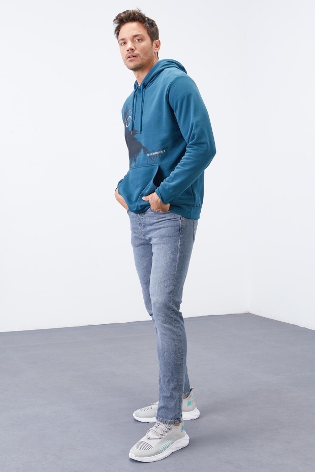 Tommy Life Zümrüt Kuzgun Baskılı Kapüşonlu Kanguru Cepli Rahat Form Erkek Sweatshirt - 88014. 2 Tommy Life Zümrüt Kuzgun Baskılı Kapüşonlu Kanguru Cepli Rahat Form Erkek Sweatshirt - 88014. 2